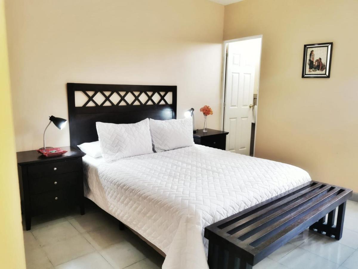 Casa Mesa Apartment Guatemala City Exterior photo