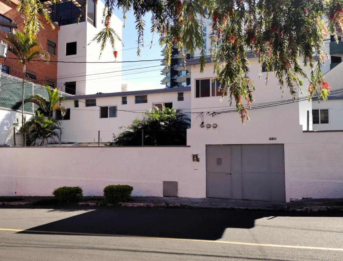 Casa Mesa Apartment Guatemala City Exterior photo